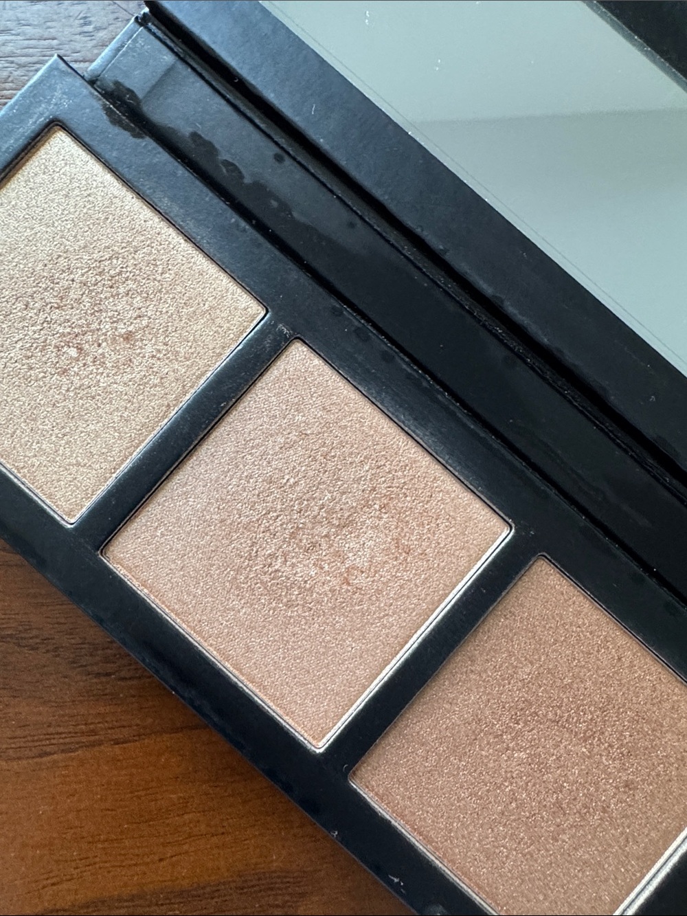 MAC Hyper Real Glow Highlighter Palette | Get it Glowin’